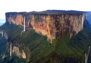 lugares-mas-increibles-montana-roraima