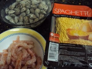espaguetis con gambas