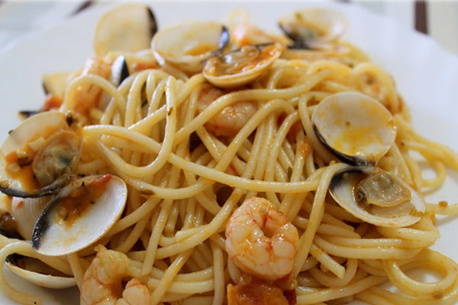 Espaguetis con gambas