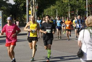 ¿Cómo elegir las zapatillas de running que mejor se adaptan a tus pies?