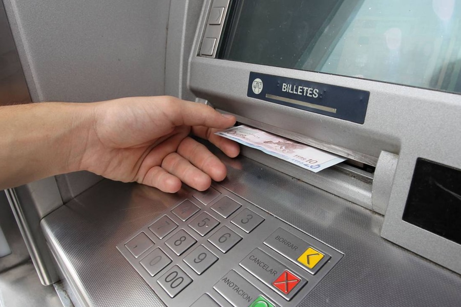 Cuenta espejo, la salvaguarda en caso de corralito en Cataluña