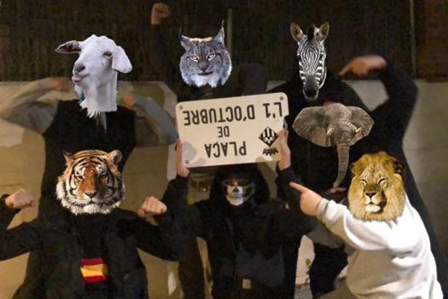 Secuestran la placa de: plaça 1 d'octubre.