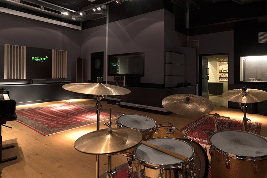 Los equipos de audiovisuales profesionales al alcance de todo el mundo.